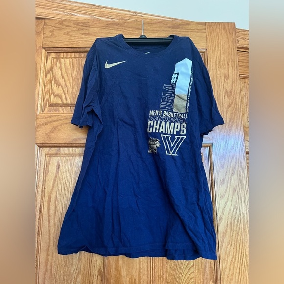 Nike - Athletic Cut - NCAA Short Sleeve Shirt - Picture 1 of 3